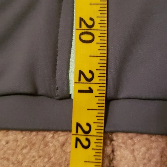 Fabletics Cleo Women's Jacket - Picture 14 of 16